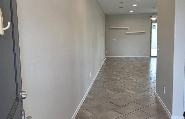 1941 W STAGECOACH Street Gallery 4