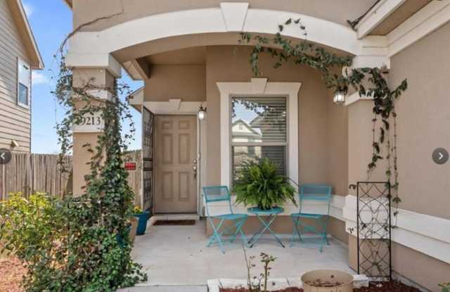 19213 Zachary Taylor Street photos photos