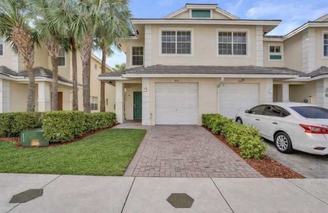 3021 NW 30th Ave - 3021 Northwest 30th Avenue, Oakland Park, FL 33311