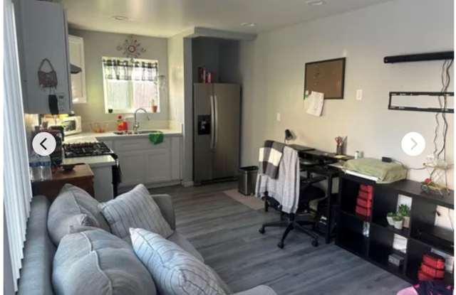 8683 San Luis Avenue Gallery 2