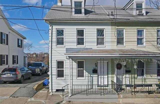 535 West Wilkes Barre Street photos photos