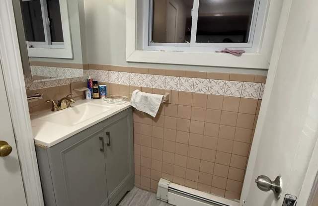 49 Linden St photos photos