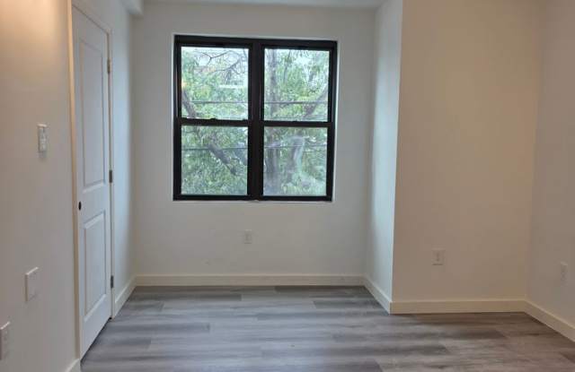 Brand-New Studio Apartment in the Heart of Queen Village Gallery 3