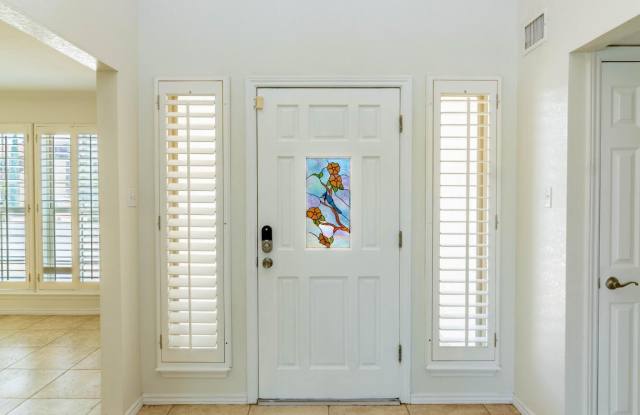 7033 San Marino Drive Gallery 4