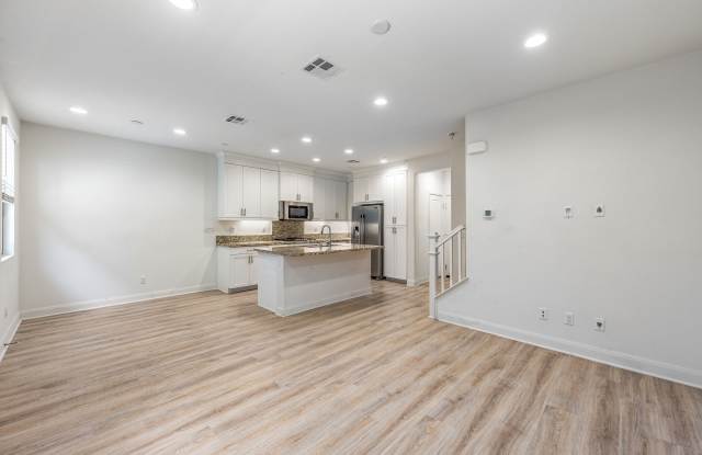 2131 Solara Lane Gallery 4
