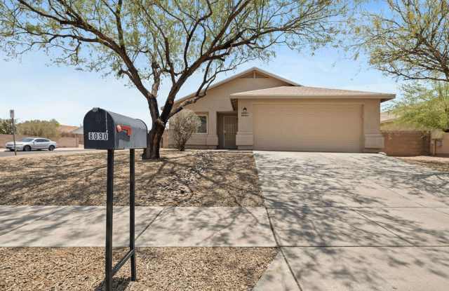 Spacious 3 Bedroom 2 Bath Home on Eastside photos photos