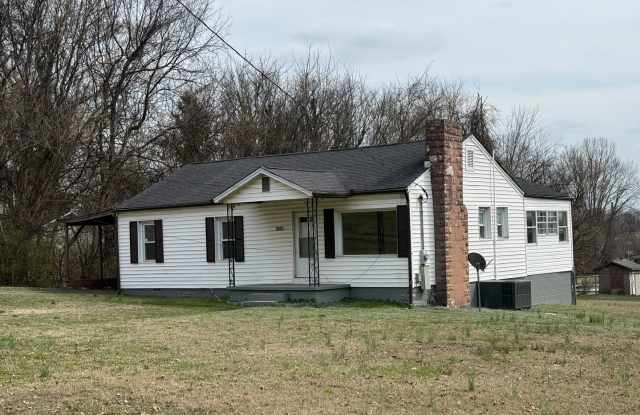 ***COMING SOON*** Charming 3 Bedroom 1 Bath home convenient to Middlebrook Pike in the West View Community photos photos