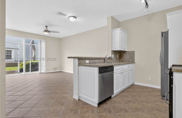 3677 San Simeon Cir Gallery 4