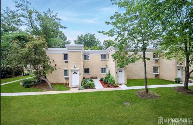 7 Lake Avenue photos photos