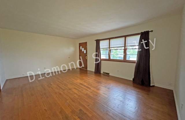 Great Location - 3 Bedroom/1 Bath Home for Lease! Gallery 3