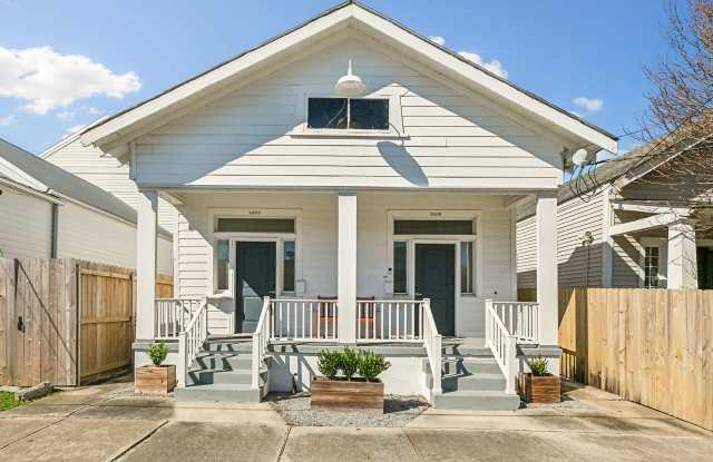 2606 Valence St photos photos