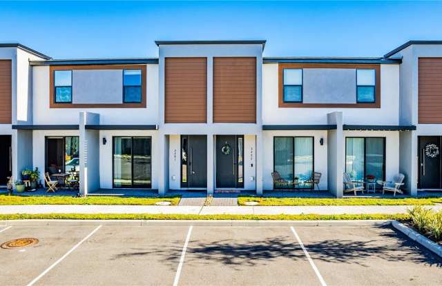 3261 TRANQUIL TRAIL photos photos