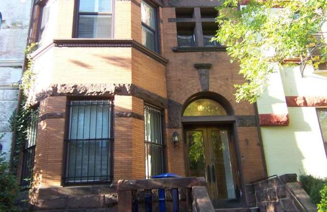 Extraordinary lower Level 1 bed 1.5 bath in Kalorama Heights / Adams Morgan - 1901 Kalorama Road Northwest, Washington, DC 20009