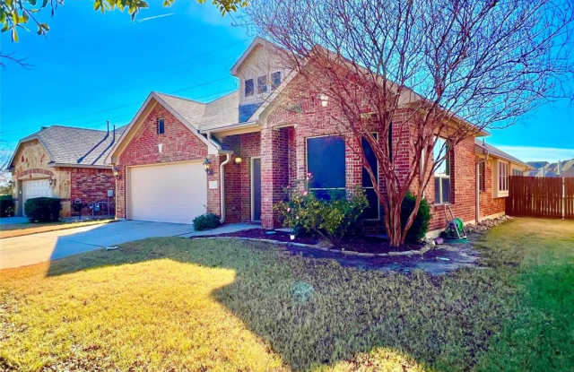 320 Darlington Trail - 320 Darlington Trail, Fort Worth, TX 76131