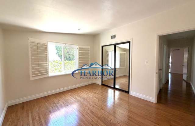 1630 Mira Costa Street Gallery 4