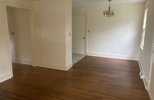 600 Franklin Avenue Gallery 2