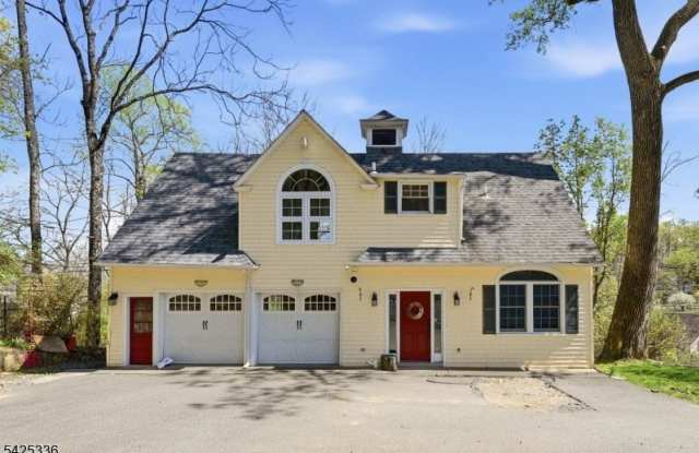 1 Conklin Ave photos photos