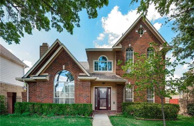 305 Pecos Trail - 305 Pecos Trail, Irving, TX 75063
