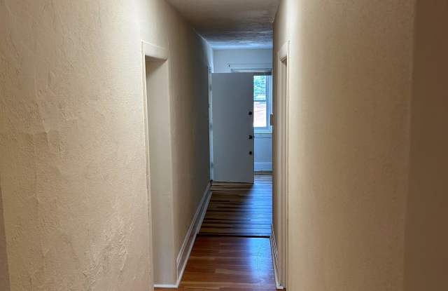701 Whittaker Avenue Apt - 1 Gallery 4