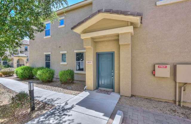 FULLY FURNISHED townhome in Goodyear's Rio Paseo photos photos