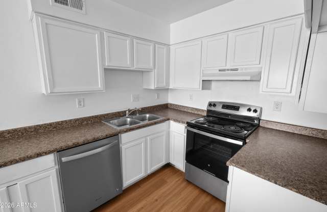 3801 N 23RD Drive photos photos