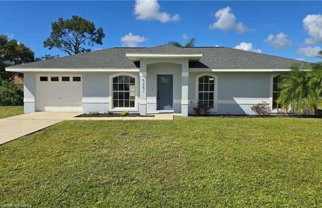 5201 Diamond Drive Gallery 1