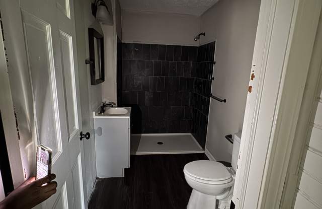 226 Flowers Lane photos photos