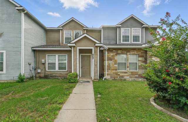 623 W Union Bower Road - 623 West Union Bower Road, Irving, TX 75061