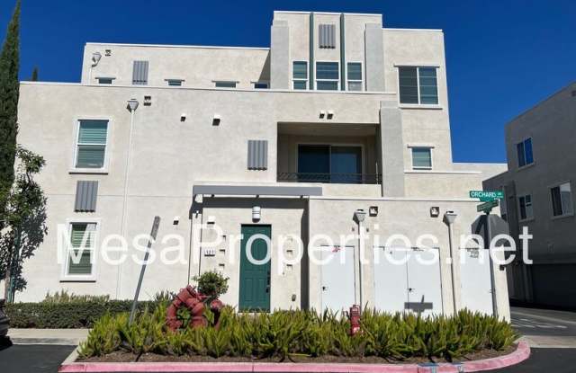 127 Macintosh Way photos photos