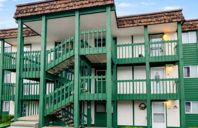 2121 E Upriver Dr #19 Spokane WA 99207 photos photos