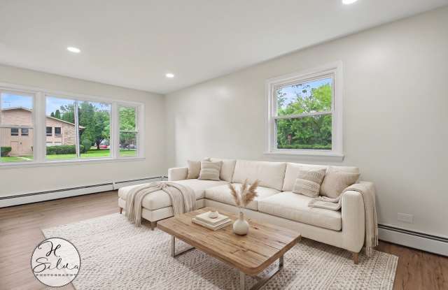10 Arrowhead Drive Gallery 2