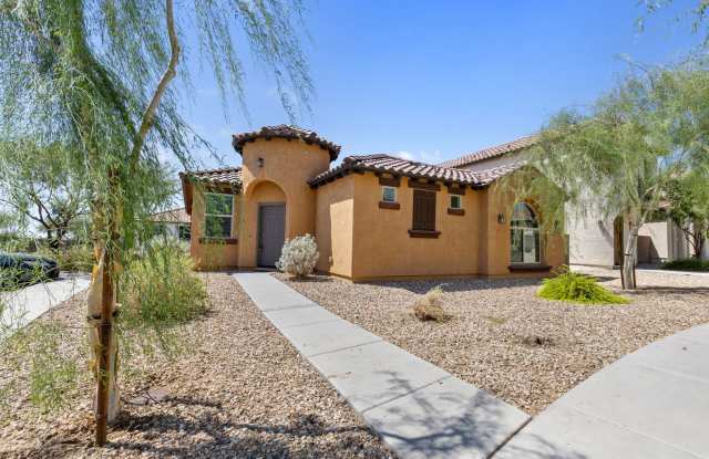 Nice 3 bedroom 2 bath plus den! photos photos