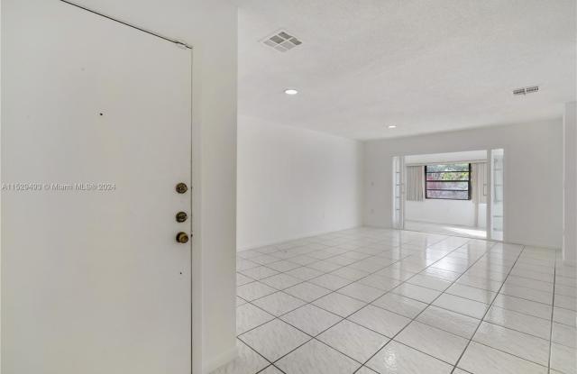 11748 SW 103rd Ln Gallery 3