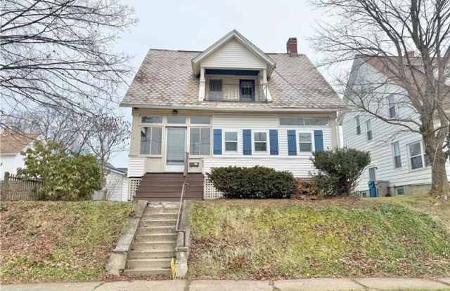 657 North St photos photos