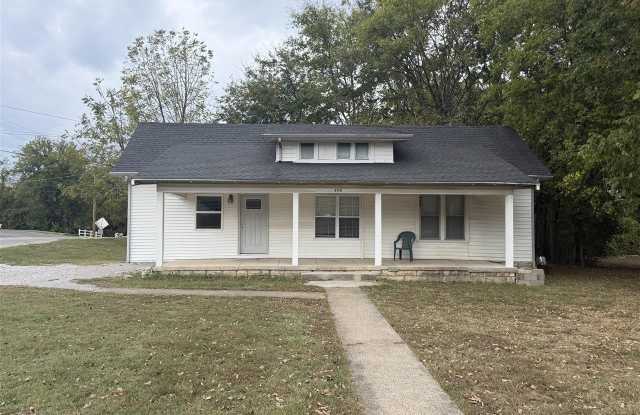 498 Glen Lily Road Gallery 1