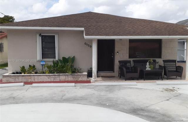 6859 SW 21st St photos photos