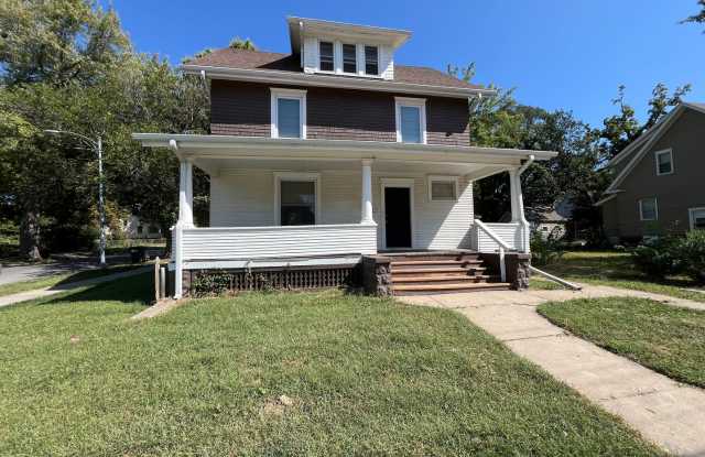 Fully Remodeled House! - 1517 North 40th Street, Omaha, NE 68111