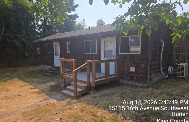 Old Burien/Seahurst area cottage for rent, 1 bedroom, very charming, Cottage is available now! photos photos