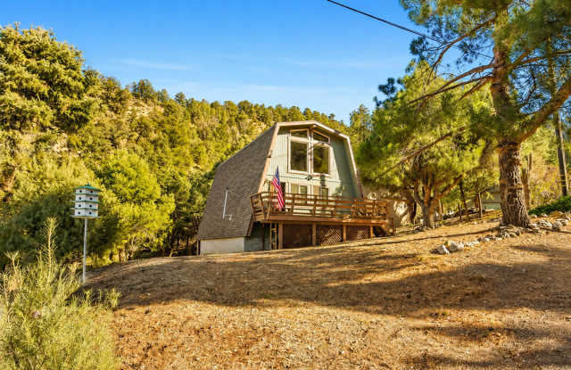3-Bedroom Cabin with Spacious Loft, Large Deck & Fully Furnished(Optional) photos photos 3-Bedroom Cabin with Spacious Loft, Large Deck & Fully Furnished(Optional) photos photos