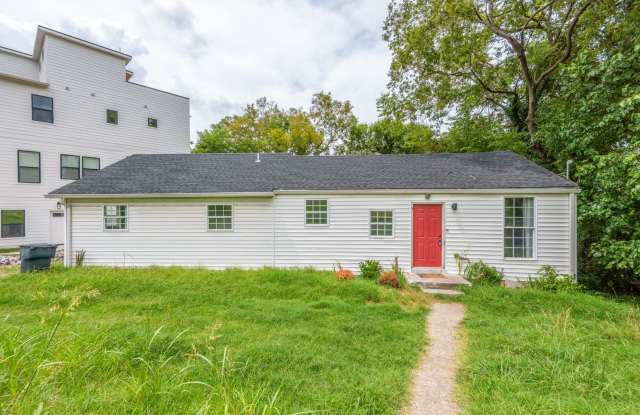 Charming 4BR/2BA Home in South Nashville – Great Location! photos photos