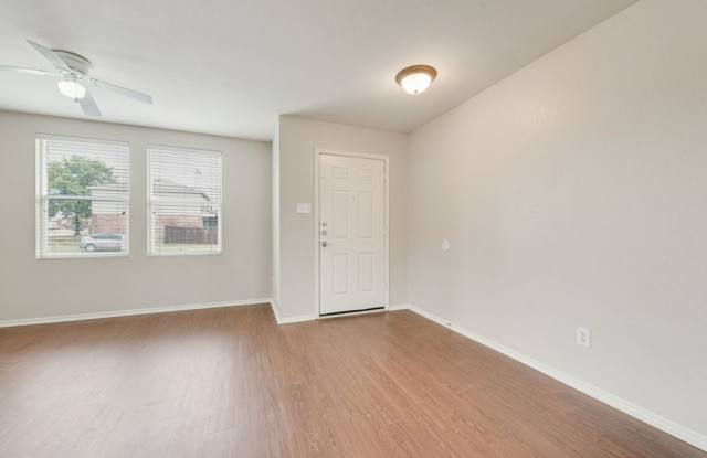 Adorable Royse City home with large backyard! Gallery 3