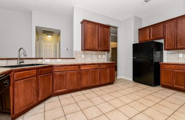 1204 Lost Valley Drive Gallery 3