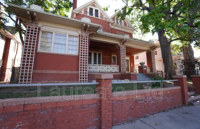834 N Clarkson St photos photos