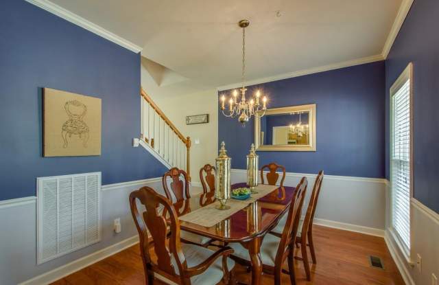 1021 Watauga Ct Gallery 4