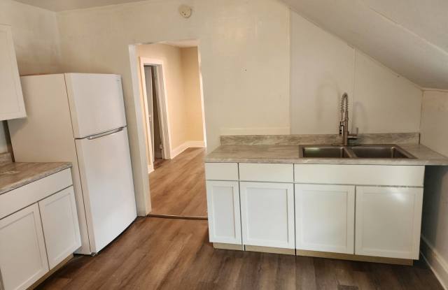 946 West 29th Street - 2 - 946 West 29th Street, Erie, PA 16508