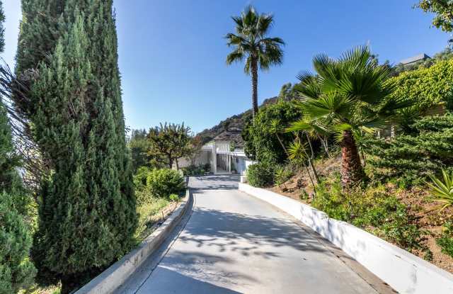 Alto Cedro Estate Lease photos photos