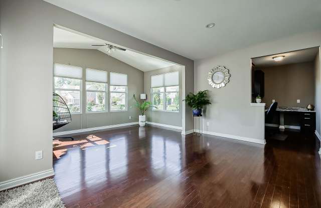 Stunning South Lyon Home with Outdoor Oasis! Gallery 4