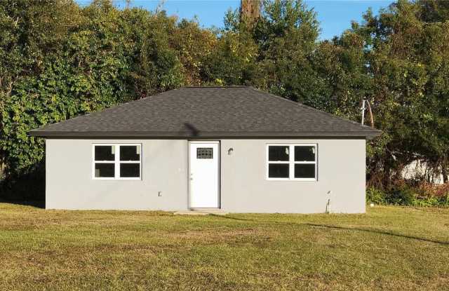 1025 N CLARA AVE photos photos