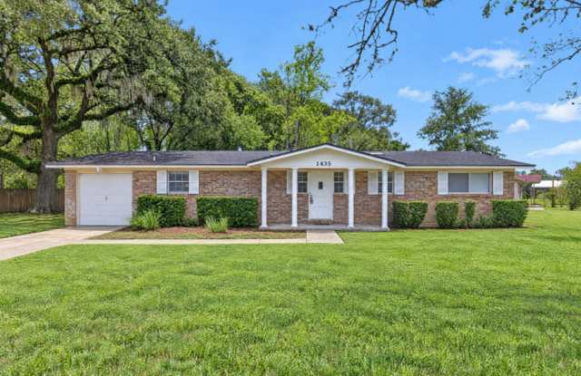 Westside Home in Established Neighborhood Gallery 3