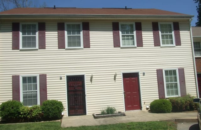 3527-D Lynhaven Drive - 3527 Lynhaven Dr, Greensboro, NC 27406